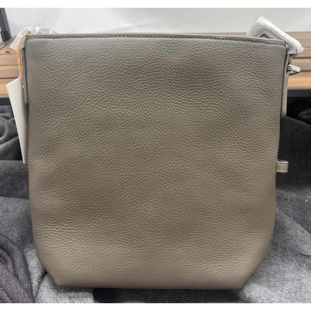 NWT QUINCE ITALIAN LEATHER BUCKET BAG CROSSBODY HANDBAG MSRP$120 SOLD OUT